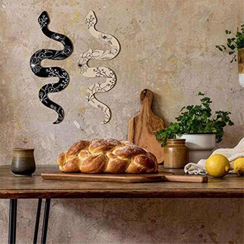 Set of 2 Earthy Room Wall Decor Boho Cute Wooden Snake Decor Natural Aesthetic Desk Decor Altar Deco