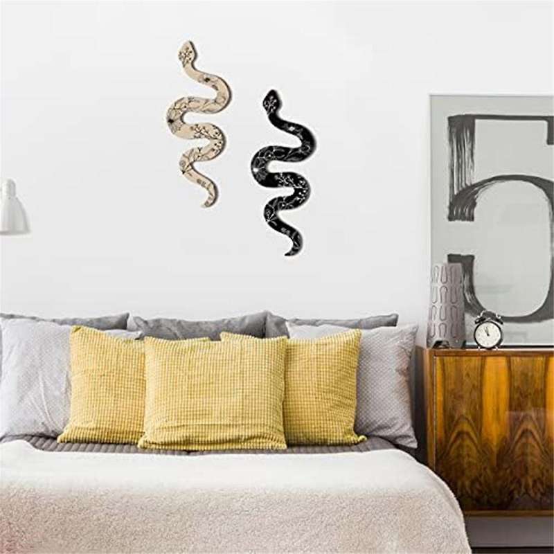 Set Of 2 Earthy Room Wall Decor Boho Cute Wooden Snake Decor Natural Aesthetic Desk Decor Altar Dec