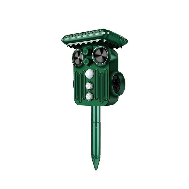 Solar Animal Drive Motion Activated Powerful Eco-Friendly Jet Spray Animal Repeller Garden Control R
