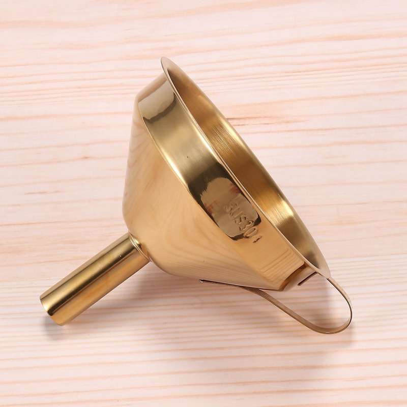 Stainless Steel Funnel Kitchen Oil Liquid Funnel with Detachable Filter/Strainer for Canning Kitchen