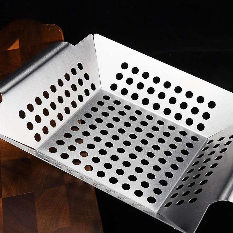 Stainless Steel Grilling Basket Barbecue Accessories Tray Barbecue Tools