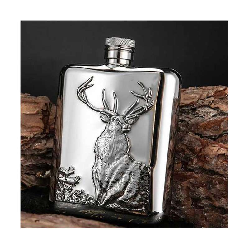 Stainless Steel Wine Flask Hip Flask 6 Oz Deer Pattern Whiskey Pocket Whiskey Bottle Alcohol Bottle
