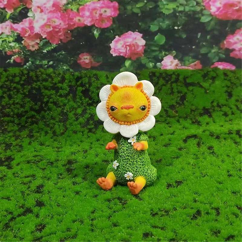 Sunflower Ornaments Sunflower Gnomes Statue Mini Figures Garden Sculpture Craft Desktop Resin Home D