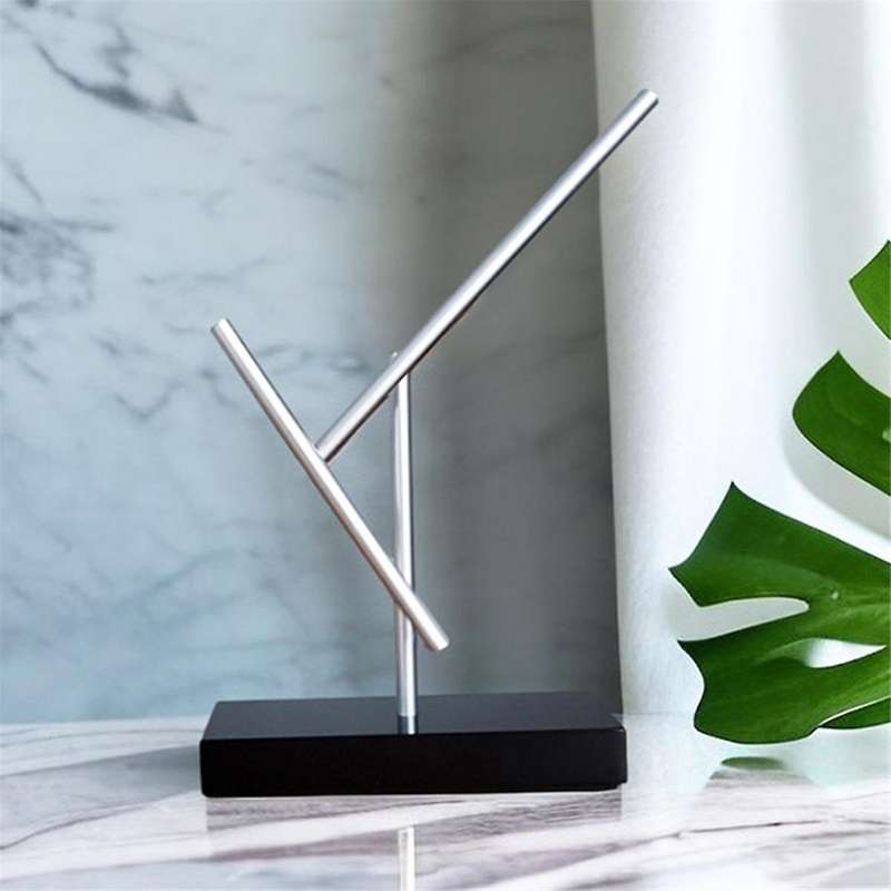 Swinging Sticks Kinetic Energy Pendulum Rechargeable Perpetual Motion Home Ornament Desktop Anti-gra