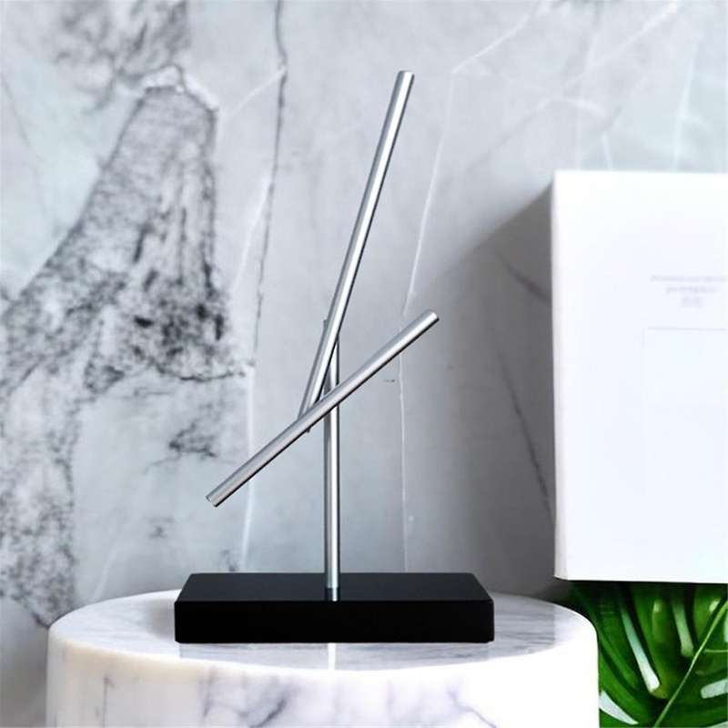 Swinging Sticks Kinetic Energy Pendulum Rechargeable Perpetual Motion Home Ornament Desktop Anti-gra