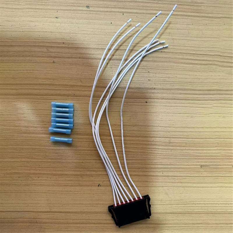 TailLight Harness Clip Wire Plug for W204 C300 C63 C200 A2115450328