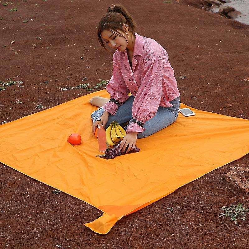 Ultralight Outdoor Camping Mat Waterproof Mini Pocket Blanket Portable Outdoor Picnic Mat for Beach