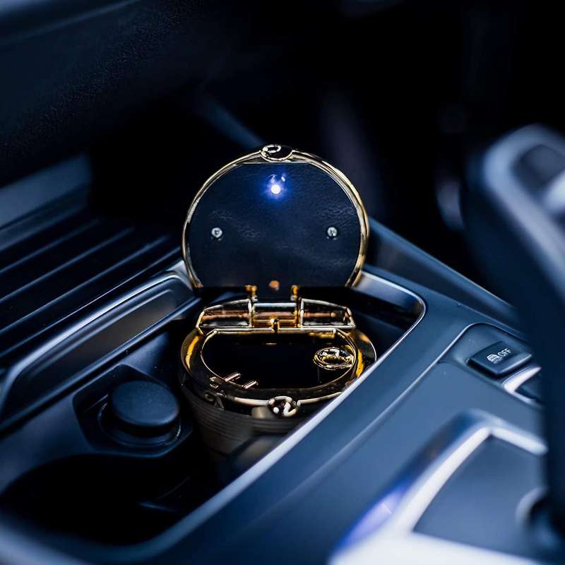 Universal Car Ashtray with LED Lights with Cover Covered Car Inside the Car Multi-Function Car Suppl