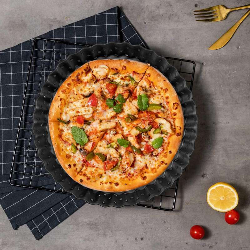 4 Pack 5 Inch Round Perforated Pizza Baking Tray with Holes for Cakes
