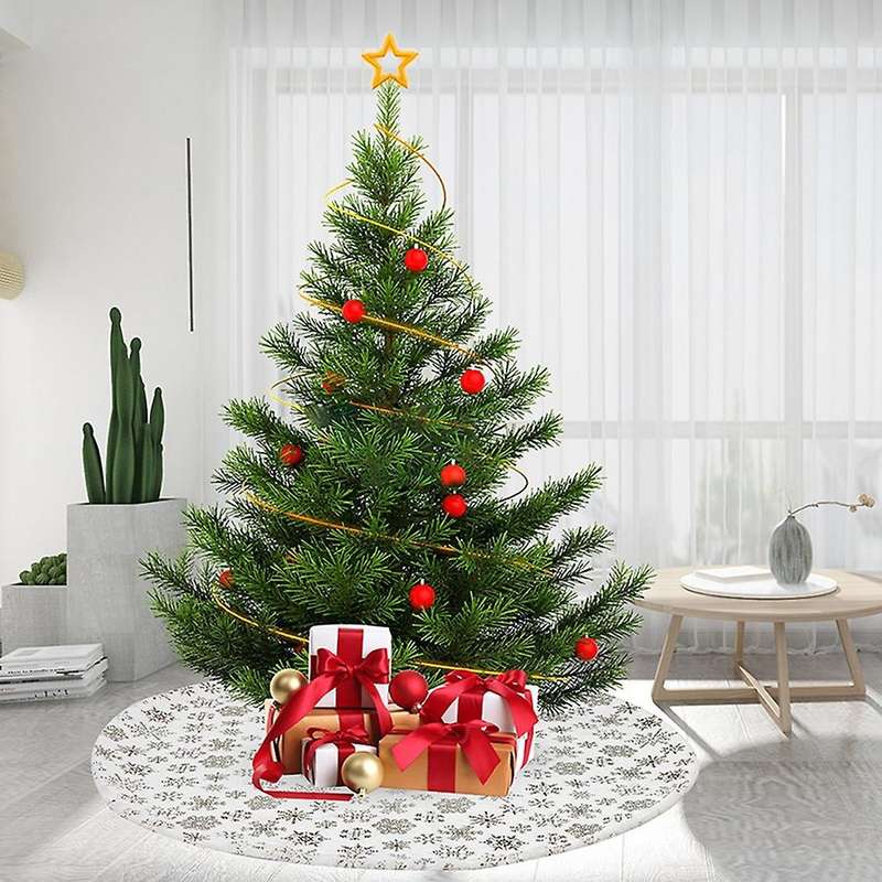 Christmas White Plush Christmas Tree Skirt Christmas Tree Ornaments