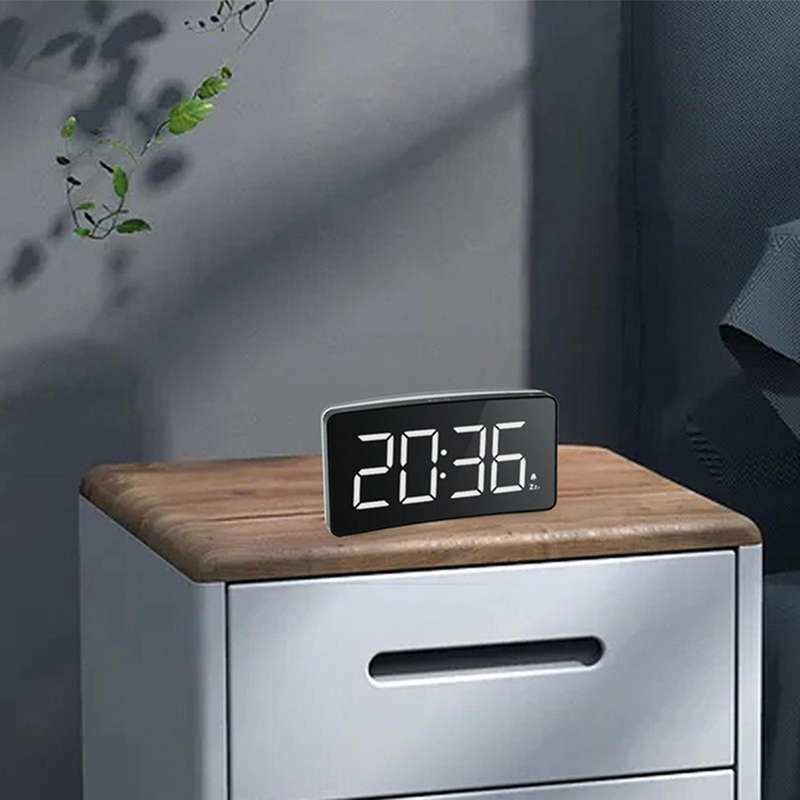 Led Digital Alarm Clock-mains Powered,no Frills Simple for Bedroom