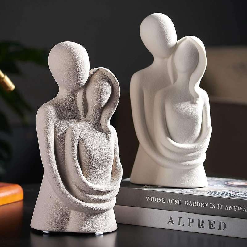 Hugging Couple Figurine Abstract Figure Ornament Bookshelf Gray