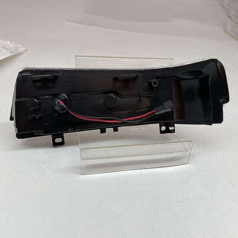 Right Rearview Mirror Turn Signal Indicator Repeater Lamp