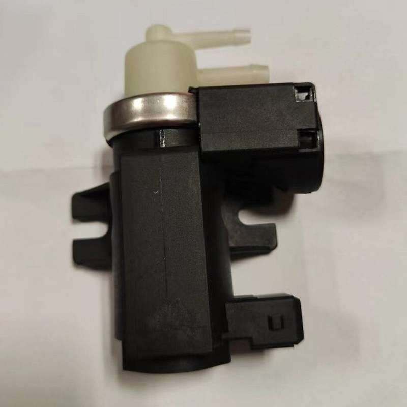 Car Vacuum Solenoid Valve Fit for Kia Sorento 2003-2009 3512027000