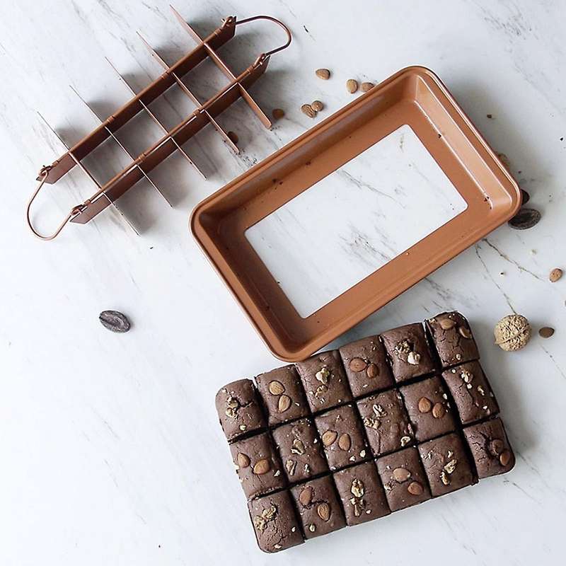 Brownie Bakeware Non-stick Carbon Steel Bakeware Grill with Divider