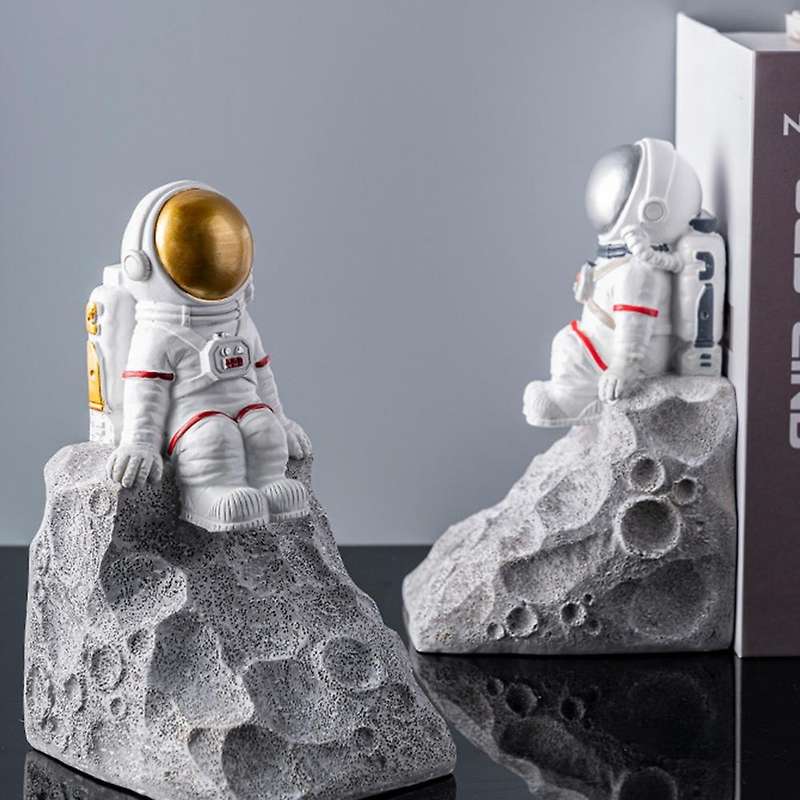 Resin Astronaut Bookend Tabletop Book Office Decoration(silver)