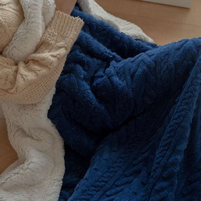 Twist Pattern Fleece Fur Blanket Warm Winter Blanket Beige