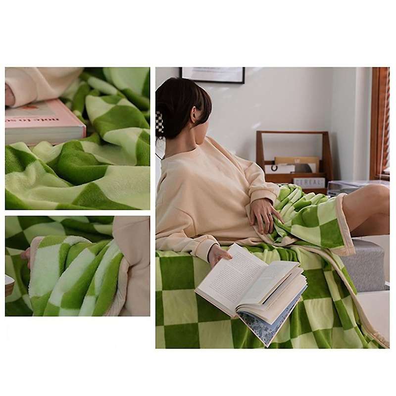 Retro Checkerboard Flannel Blanket Sleeping Four Seasons Cover B