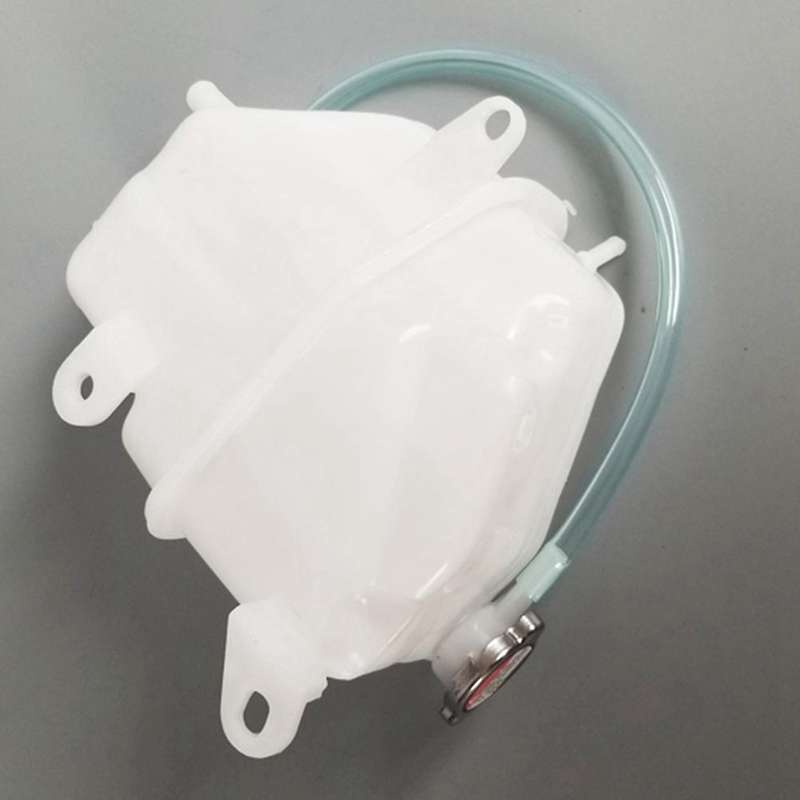 For Mitsubishi L 400 / Space Gear 1995-2005 Coolant Expansion Tank