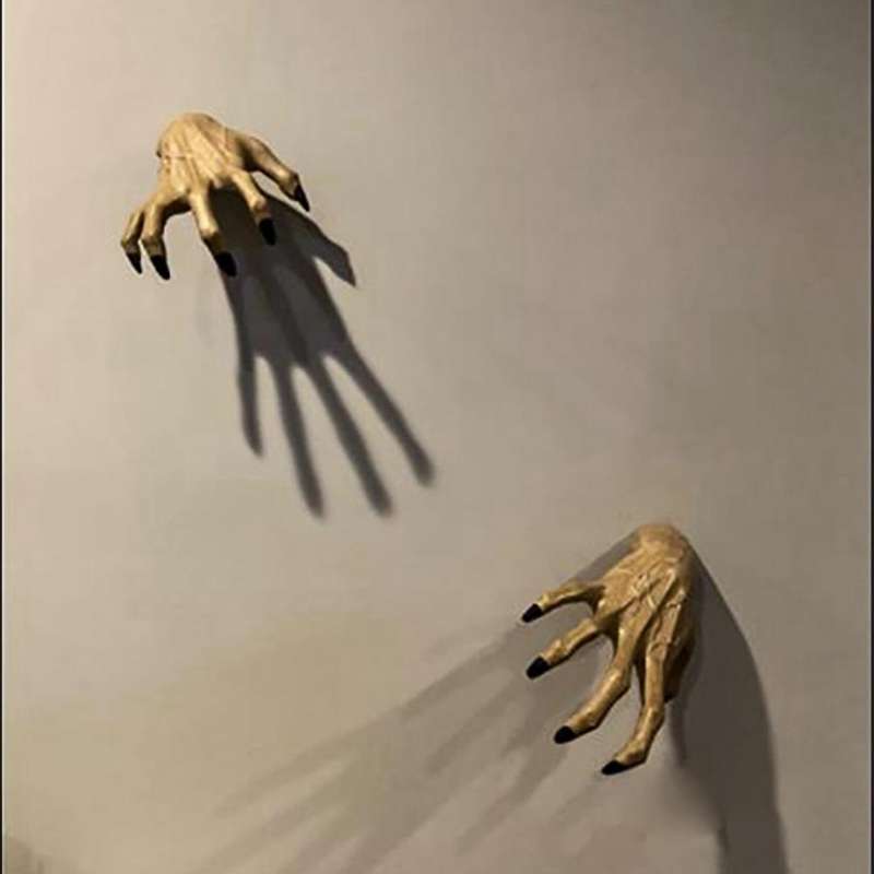 2pcs Halloween Scary Horror Zombie Hand Decoration Haunted House