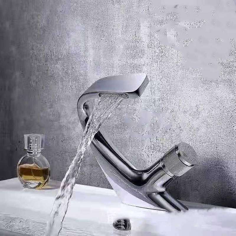 Water Sink Faucet Knob Control Chrome Finish Copper Tap for Home A