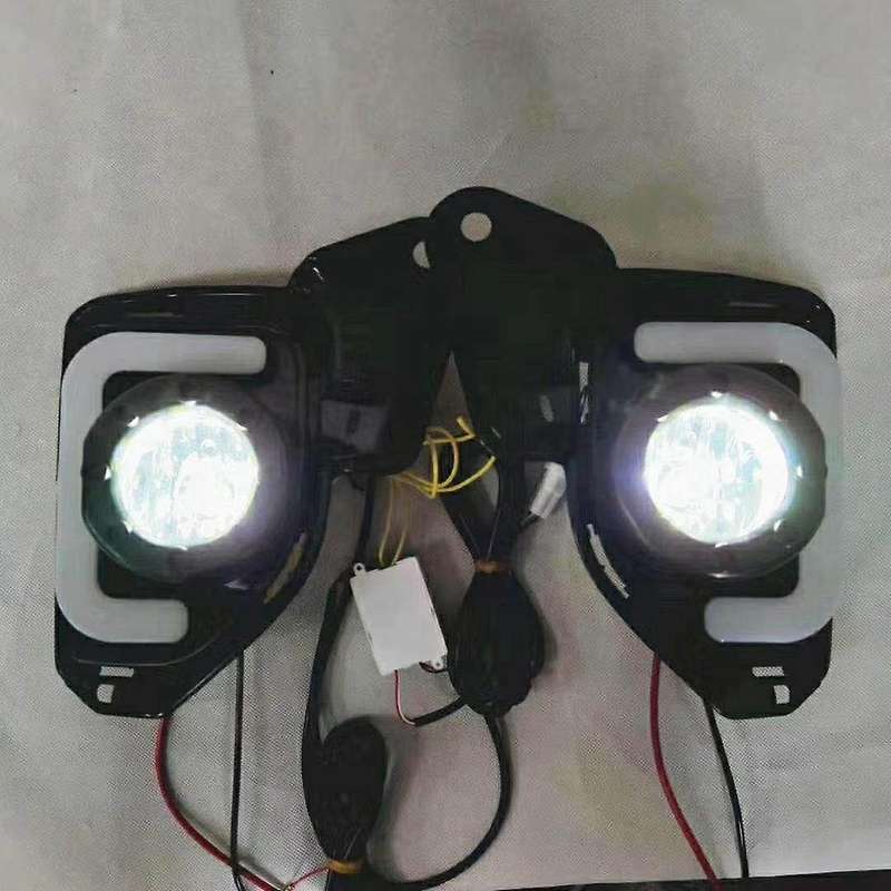 2pcs Led Abs Daytime Running Light for Toyota Hiace with Turn Signal