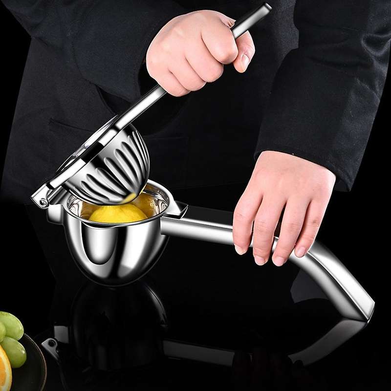 Portable Manual Fruit Juicer Stainless Steel Citrus Raw Hand Pressed