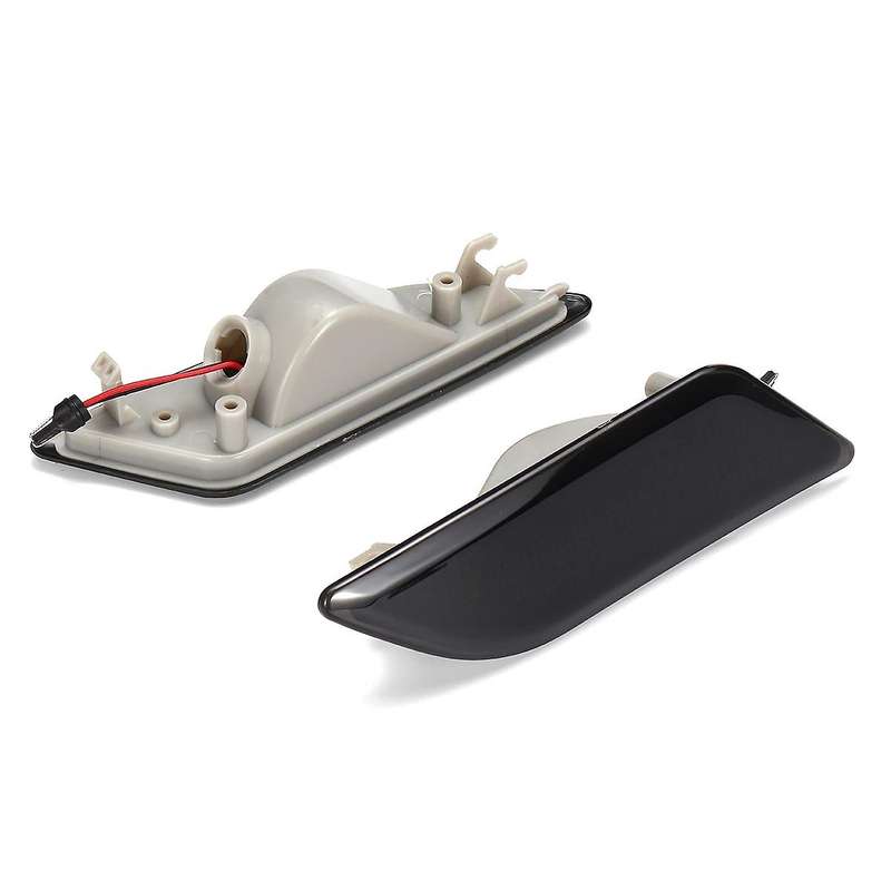 Car LED Dynamic Side Marker Light Turn Signal Light Blinker for W204 C250 C300 C50 C63 12-14