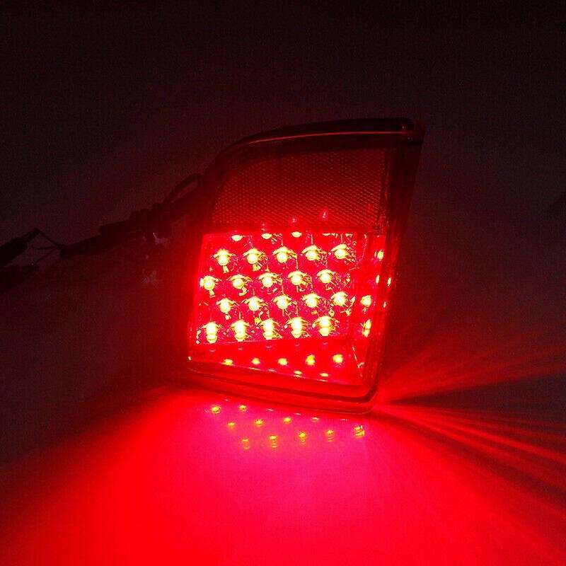 Car LED Rear Bumper Reflector Brake Light Tail Lamp Fog Light for Land Cruiser LC200 2008-2015
