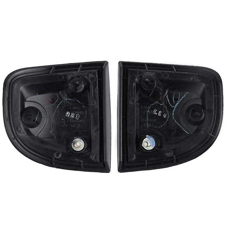 Car Rear Bumper Reflector Light Parking Brake Light Fog Light for L200 LC036LH 8355A016