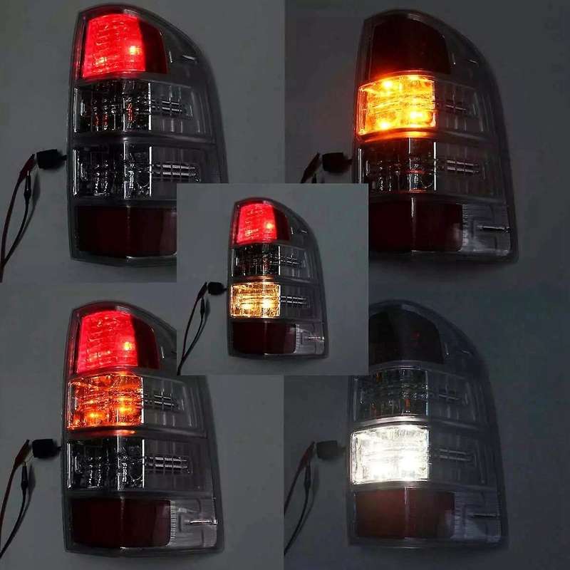 Car Rear Tail Light Brake Lamp with Bulb for Pickup Ute 2008 2009 2010 2011 Left