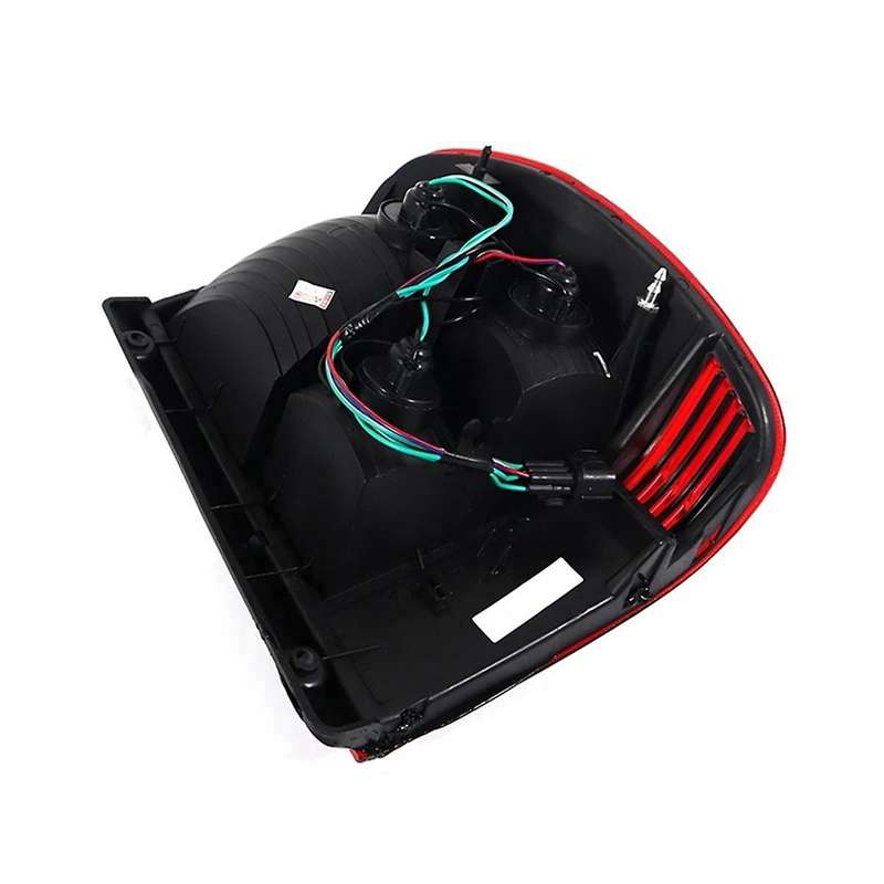 Car Rear Tail Light Taillight Brake Lamp for Montero Io Mini 1998-2007 Mr535073 Mr535074