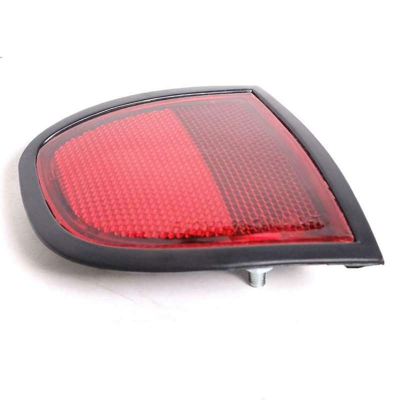 Car Tail Rear Bumper Reflector Light Lamp for L200 Stop Rear Tail Lamp Warning Light LC036LH Left