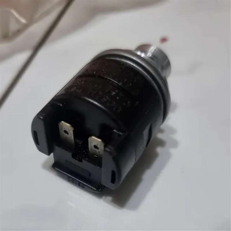 Car Transmission Shift Solenoid for C5 A6 S6 D2 A8 for 5HP19 5HP24 5HP30 1991-Up 0750132122, 026012