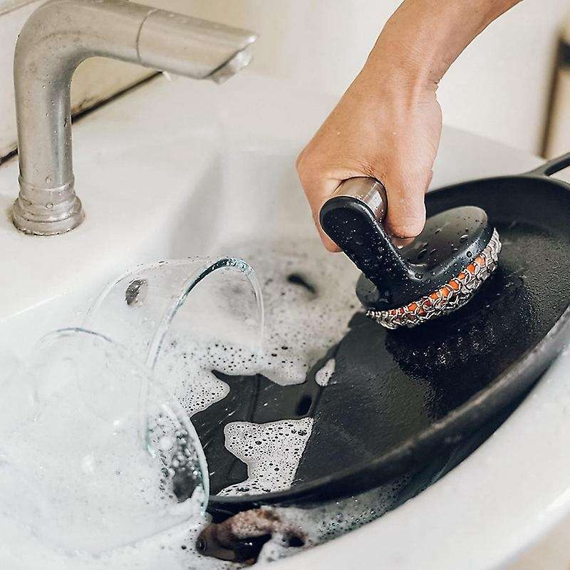 Cast Iron Scrubber with Handle, Stainless Steel Chainmail Cleaner for Pans and Skillets - Cast Iron