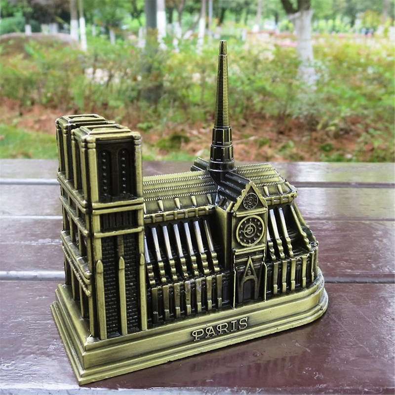 Cathedral Model Ornaments, Zinc Alloy Handicrafts, French Travel Souvenirs