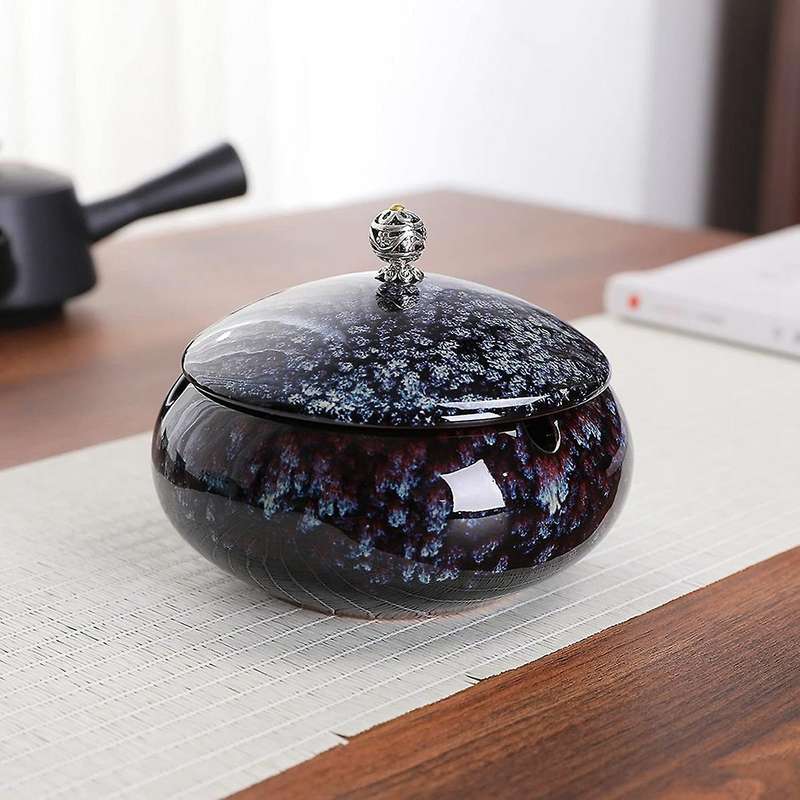 Ceramic Ashtray with Lid for , Windproof Ashtray Sets for Weed, Smokeless Home Ashtrays, Outside Ash