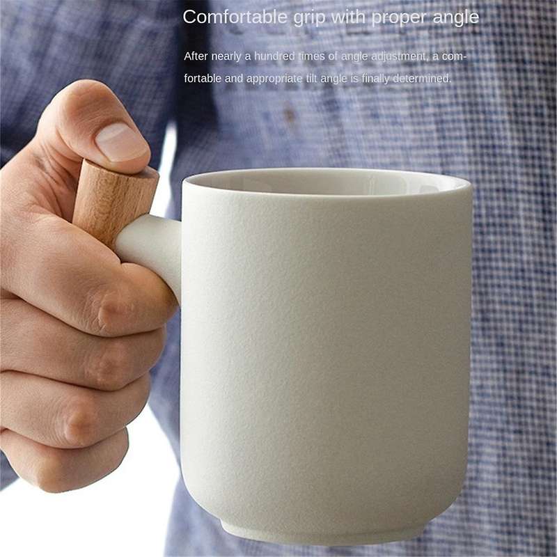 Ceramic Frosted Tea Cup with Lid and Filter Large Capacity Wooden Handle Coffee Mug Tea Water Separa