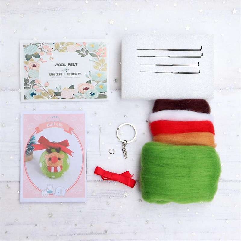 Christmas Keychain Needle Felting Kits for Beginner,Needle Felting Kit,Felt Needles,Foam Pad,Felt Cl