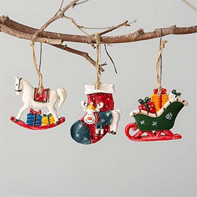 Christmas Resin Small Pendant Christmas Tree Pendant Ornaments Christmas Scene Layout Retro Handmade