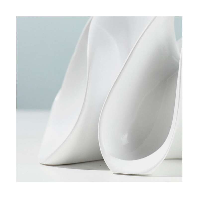 Wavy Statue Resin Abstract Sculpture Minimalist Decoration Unique Ornaments Home Decor for Living Ro