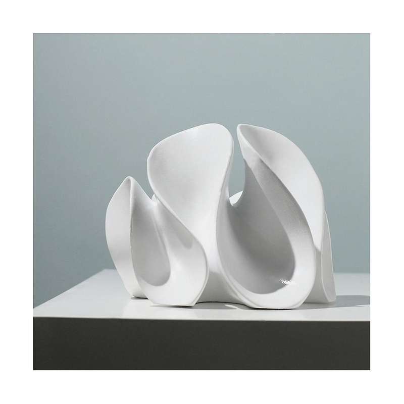 Wavy Statue Resin Abstract Sculpture Minimalist Decoration Unique Ornaments Home Decor for Living Ro