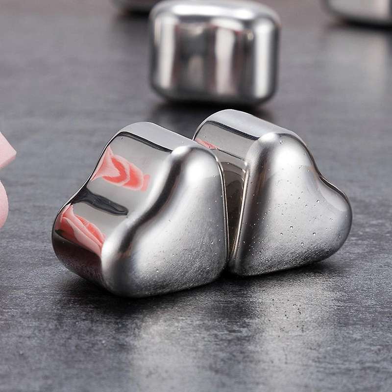 Whiskey Stones Gift Set Heart Shape Whiskey Rock Reusable Chilling Stone Stainless Steel Ice Cube