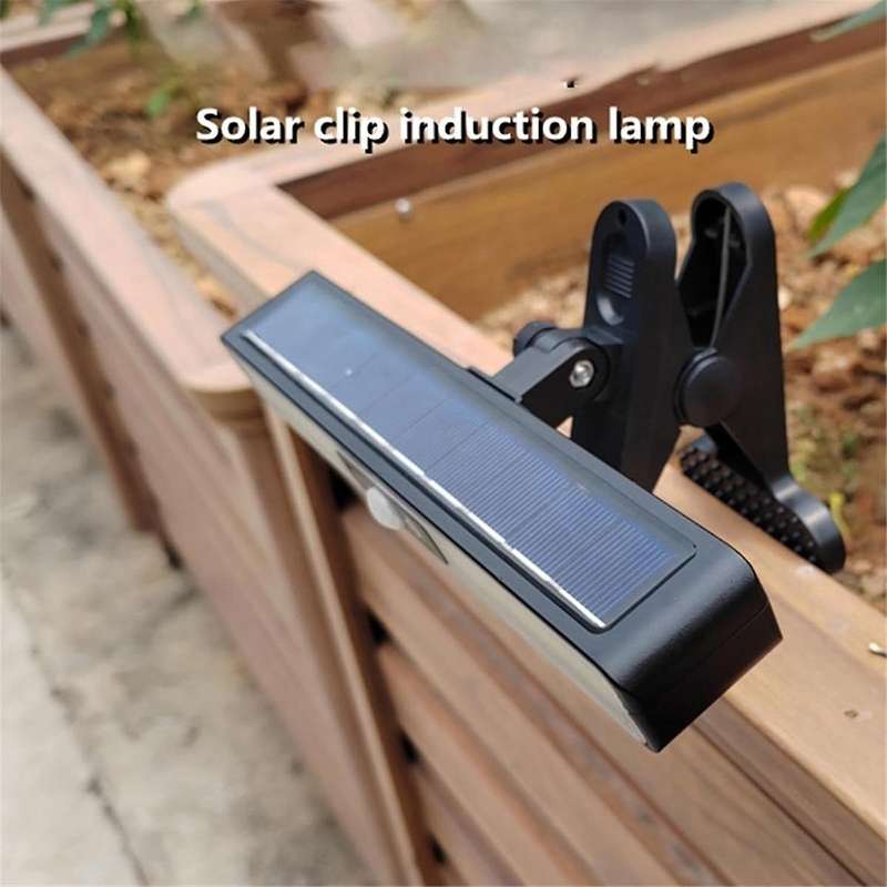 White Adjustable Angle Landscape Light Solar Landscape LED Light Waterproof Decorative Stair Clamp