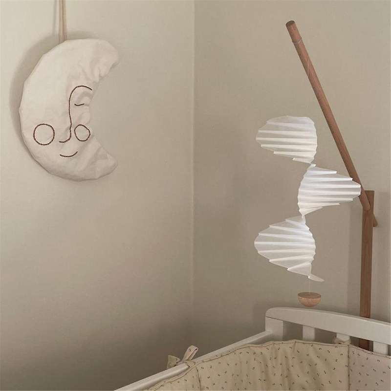 White Wind Chime Hanging Swirl Airflow Silent Wind Chime Home Decoration Accessories for Balcony Bed