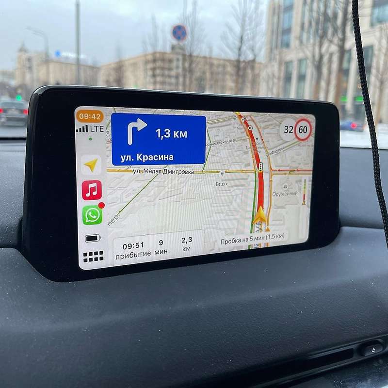 Wireless Carplay Adapter Car Play Box Bluetooth Connection for Factory Wired CarPlay Car Multimedia