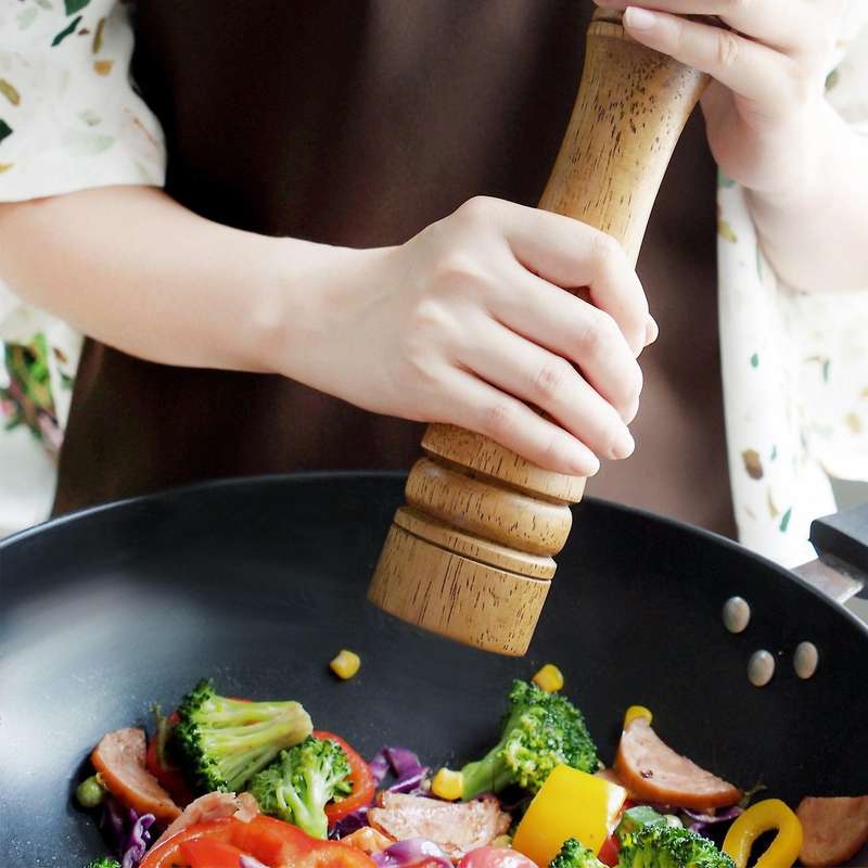 Wooden Pepper Grinder,Solid Wood Manual Spice Pepper Mill Salt Shaker Herbs Grinders Adjustable Cera