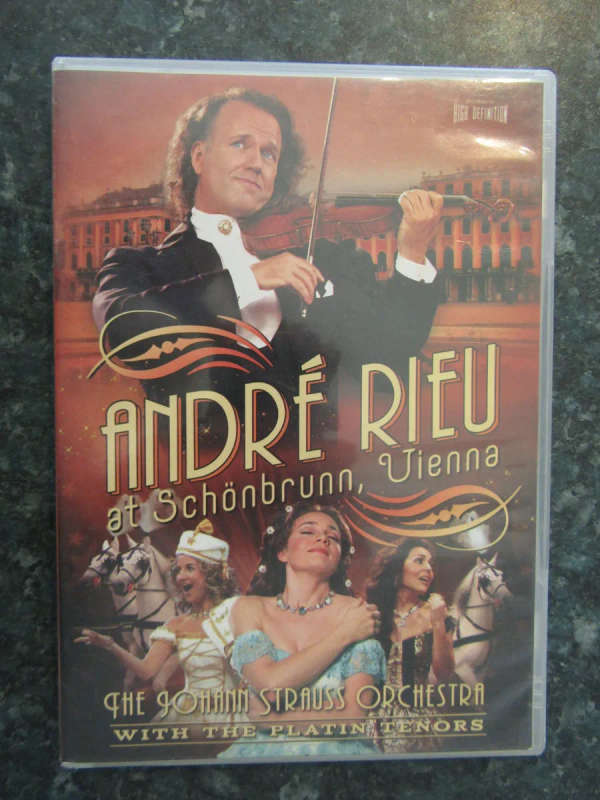 André Rieu & The Johann Strauss Orchestra With The Platin Tenors - At Schönbrunn, Vienna (DVD)
