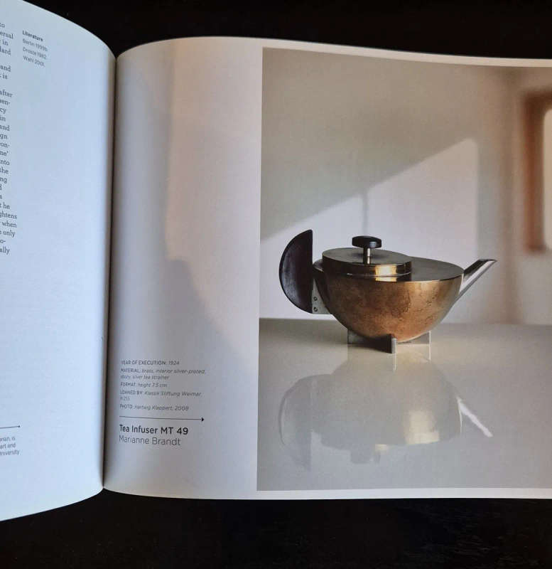 Bauhaus: A Conceptual Model  Michael Siebenbrodt, Jeff Wall & Klaus Weber