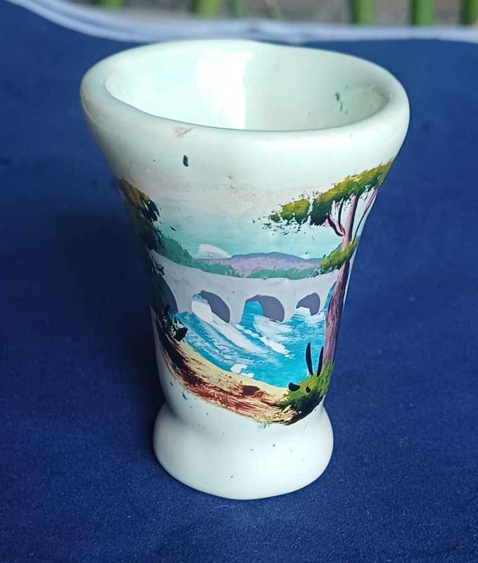 Small cup